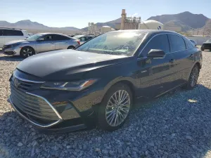 2019 TOYOTA AVALON