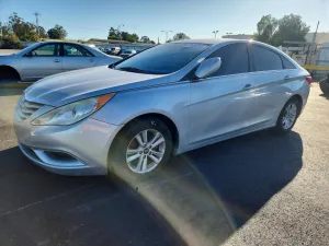 2013 HYUNDAI SONATA