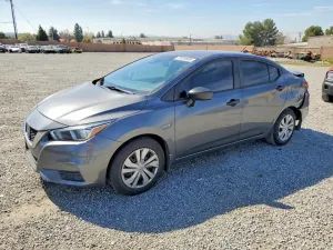 2020 NISSAN VERSA