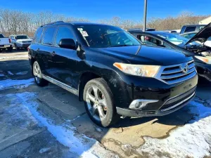 2013 TOYOTA HIGHLANDER