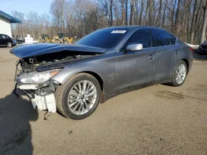 2019 INFINITI Q50
