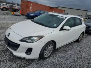 2013 MAZDA 3