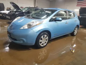 2015 NISSAN LEAF