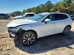 2022 VOLVO XC60 B5 MO