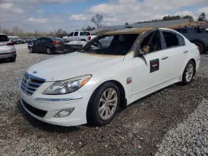 2012 HYUNDAI GENESIS