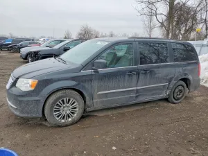 2013 CHRYSLER MINIVAN