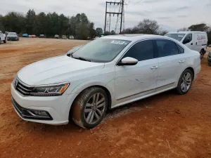 2016 VOLKSWAGEN PASSAT