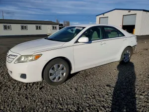 2010 TOYOTA CAMRY