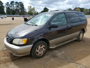 2001 TOYOTA SIENNA