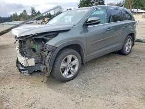 2014 TOYOTA HIGHLANDER