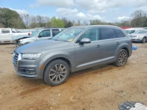 2017 AUDI Q7
