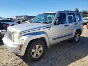 2012 JEEP LIBERTY
