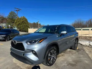 2021 TOYOTA HIGHLANDER