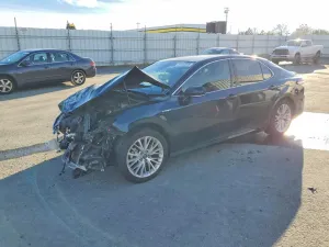 2018 TOYOTA CAMRY SOLA