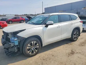 2020 TOYOTA HIGHLANDER