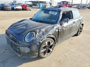 2025 MINI COOPER