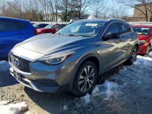 2017 INFINITI QX30