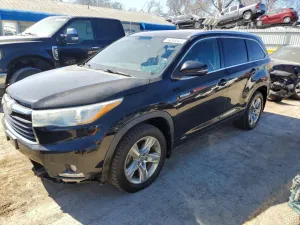 2016 TOYOTA HIGHLANDER