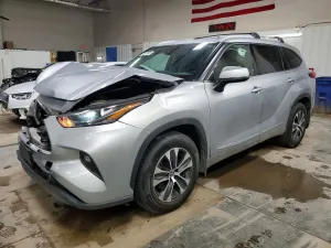 2022 TOYOTA HIGHLANDER