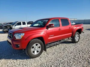 2015 TOYOTA TACOMA