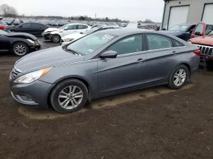 2013 HYUNDAI SONATA