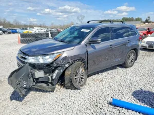 2019 TOYOTA HIGHLANDER