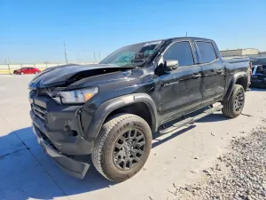 2024 CHEVROLET COLORADO T