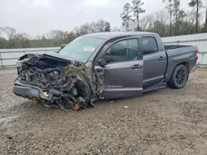 2020 TOYOTA TUNDRA