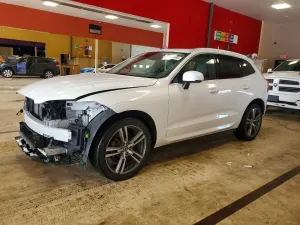 2021 VOLVO XC60