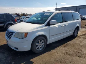 2010 CHRYSLER MINIVAN
