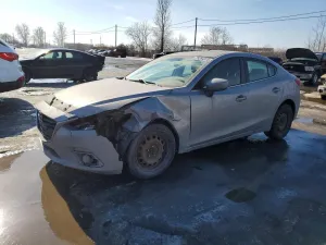 2015 MAZDA 3