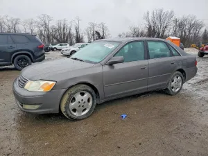 2004 TOYOTA AVALON