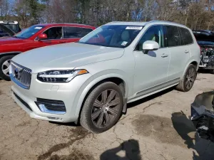 2021 VOLVO XC90