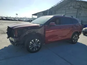 2022 TOYOTA HIGHLANDER