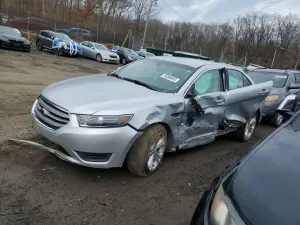 2015 FORD TAURUS