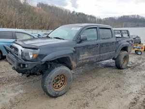 2011 TOYOTA TACOMA