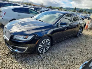 2017 LINCOLN MKZ