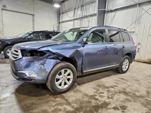 2013 TOYOTA HIGHLANDER