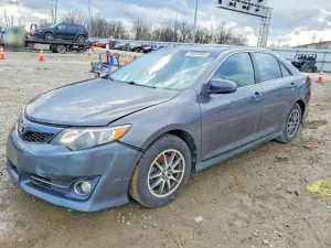 2013 TOYOTA CAMRY