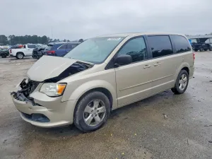 2013 DODGE CARAVAN
