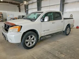 2010 NISSAN TITAN