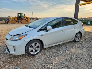 2015 TOYOTA PRIUS FIVE