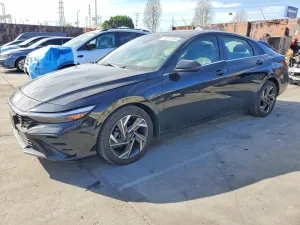 2024 HYUNDAI ELANTRA