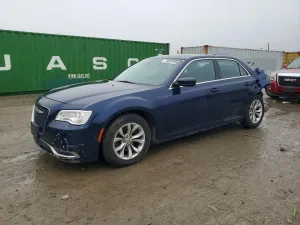 2016 CHRYSLER 300