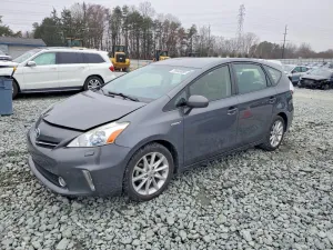 2012 TOYOTA PRIUS V