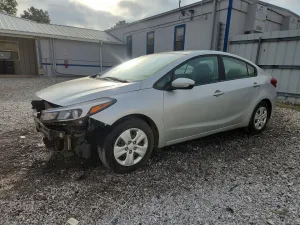 2017 KIA FORTE