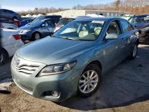 2011 TOYOTA CAMRY