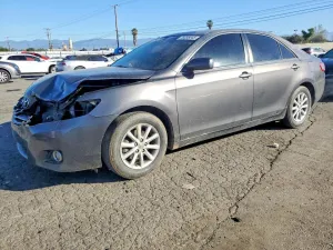 2010 TOYOTA CAMRY