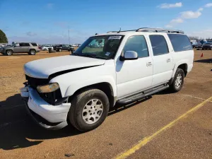 2004 CHEVROLET SUBURBAN