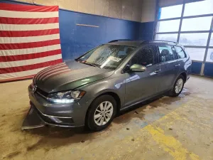 2019 VOLKSWAGEN GOLF